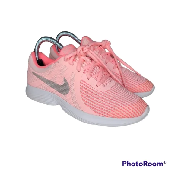 NIKE Girls Revolution 4 Sneakers - Picture 3 of 9
